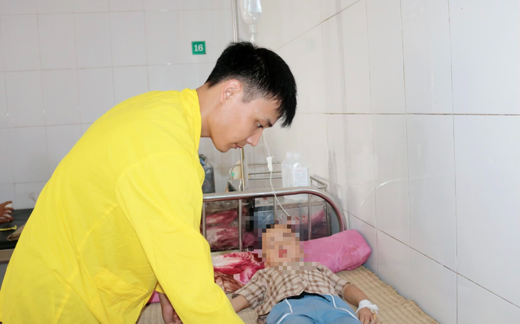 Đừng vội nghĩ trẻ sơ sinh sùi bọt miệng chỉ là ọc sữa