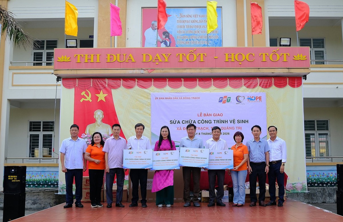 FPT chung tay cải tạo 15 công trình vệ sinh học đường tại Quảng Trị