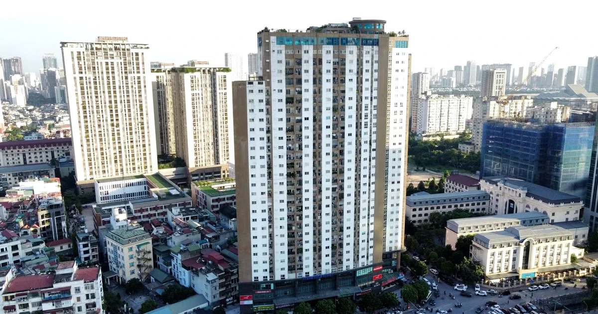 Hàng trăm hộ dân chung cư Thăng Long Tower bị ‘treo’ sổ hồng cả chục năm