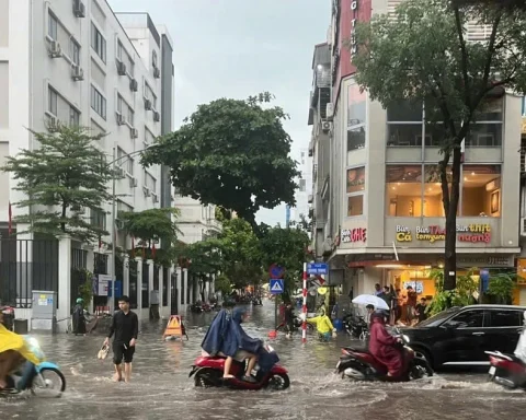 Vì sao dự án chống ngập ở Hà Nội vừa hoàn thành vẫn ngập cục bộ?