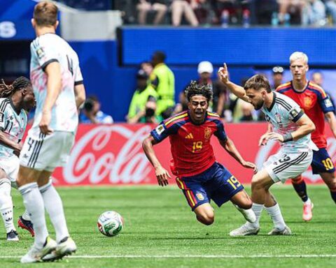 Diễn bến Tây Ban Nha vs Bỉ: Lamine Yamal có pha dứt điểm nguy hiểm đầu tiên