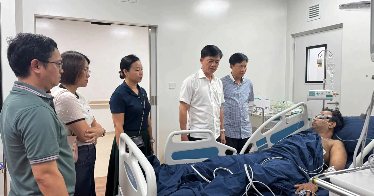 Bệnh viện Chợ Rẫy trong đêm cử bác sĩ hỗ trợ cứu nạn nhân vụ lật ca nô ở Phú Quốc