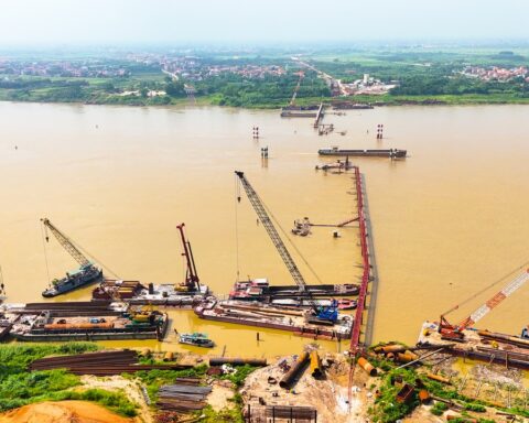 Toàn cảnh cây cầu hơn 3.400 tỷ đồng nối Hà Nội – Phú Thọ sau gần 1 năm thi công