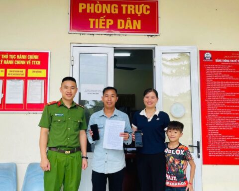 Tài khoản ngân hàng nhận liên tiếp 2 giao dịch tổng cộng 7 triệu đồng trong một ngày, người phụ nữ lập tức báo công an