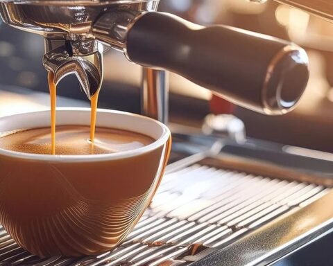 Chớ nên kết hợp cà phê với 1 loại quả kẻo “lợi bất cập hại”