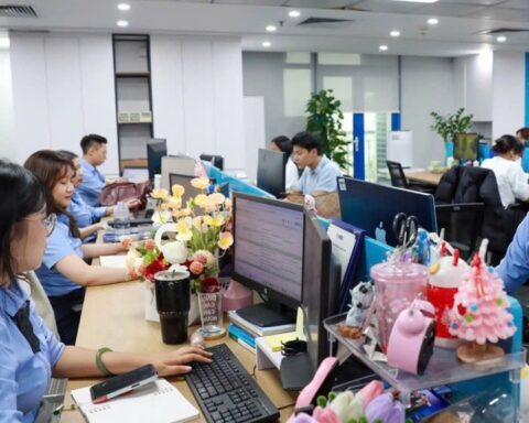 Đào tạo nhân lực chất lượng cao  –  chìa khóa nâng chất thị trường chứng khoán