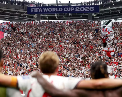 Kì World Cup lớn nhất lịch sử đã đi qua 100 trận, hút 6,5 triệu khán giả đến sân, lập kỉ lục chưa từng có dù vẫn còn 4 trận đỉnh cao nhất!