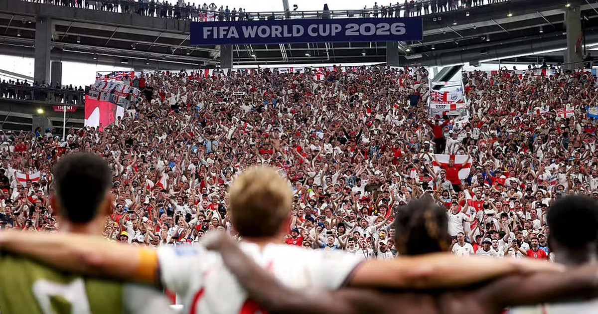 Kì World Cup lớn nhất lịch sử đã đi qua 100 trận, hút 6,5 triệu khán giả đến sân, lập kỉ lục chưa từng có dù vẫn còn 4 trận đỉnh cao nhất!