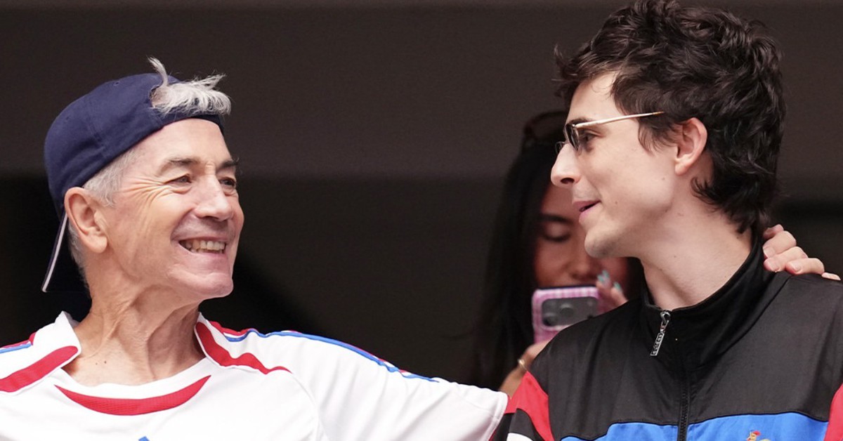 Timothée Chalamet tiếc nuối nhìn tuyển Pháp thua Tây Ban Nha, vẫn gây sốt với khoảnh khắc hội ngộ David Beckham trên khán đài World Cup