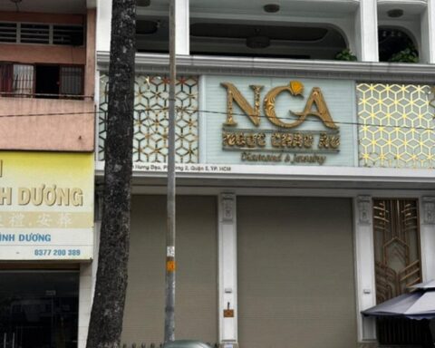 Bà Hoàng Thanh Nga bị bắt vẫn ra thông báo: Ngọc Châu Âu tạm đóng cửa 2 tuần để “nâng cấp hệ thống”
