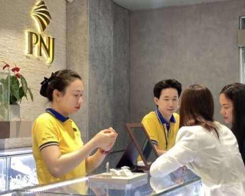 Khối ngoại quay lại mua ròng PNJ sau chuỗi 7 phiên “xả hàng”