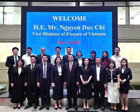 Bộ Tài chính Việt Nam trao đổi kinh nghiệm với Cơ quan Dịch vụ Tài chính Nhật Bản về phát triển thị trường chứng khoán