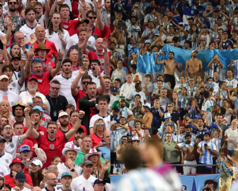 “Đại chiến” Anh với Argentina căng thẳng đến mức FIFA cùng Mỹ phải kích hoạt hàng rào an ninh lớn nhất lịch sử World Cup