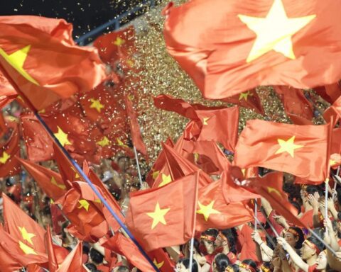 Chuyên gia quốc tế: Từng chỉ được coi là cứ điểm lắp ráp giá rẻ, nhưng vị thế Việt Nam đã thay đổi, tiến nhanh và xa hơn bất kỳ nền kinh tế nào khác