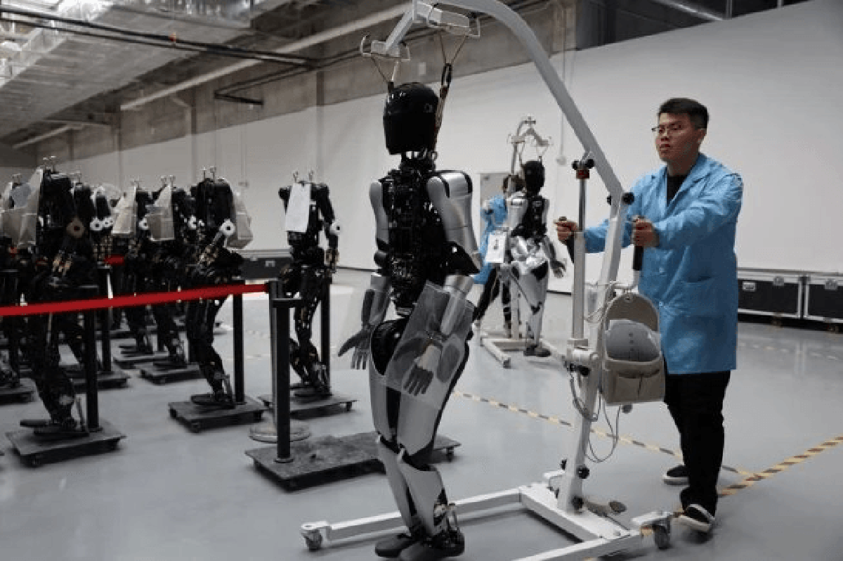 Trung Quốc lần đầu siết AI “có cảm xúc”: Cấm bạn trai, bạn gái ảo cho trẻ em, ByteDance và Alibaba lập tức gỡ tính năng