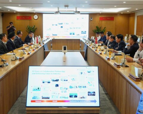 Việt Nam – Singapore hợp tác xây dựng Trung tâm Nghiên cứu Sản xuất Tiên tiến