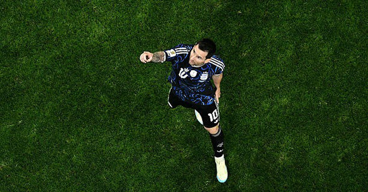 Không còn từ gì để nói về Messi: Chỉ có vĩ đại nhất, không có vĩ đại hơn!
