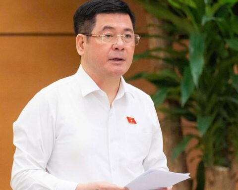 UBTVQH xem xét sửa đổi, bổ sung một số điều của các luật liên quan đến chuyển giao công nghệ, viễn thông, giao dịch điện tử