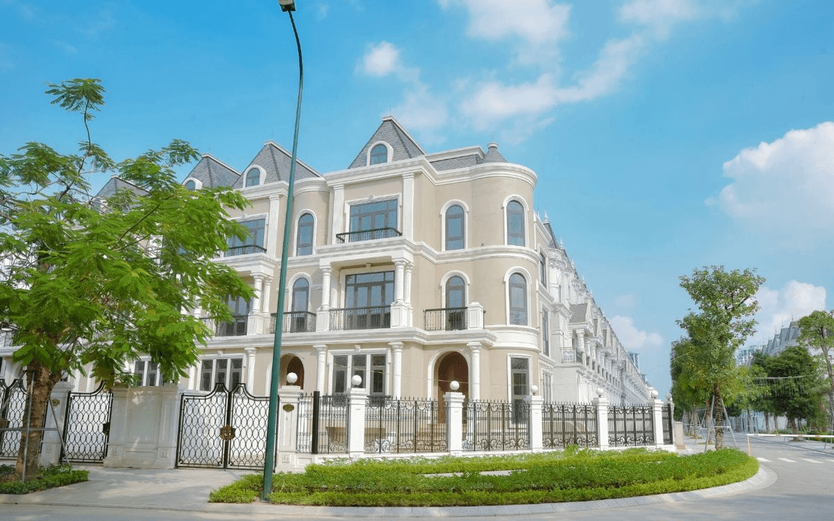 Biệt thự, liền kề Hà Nội xuất hiện dấu hiệu hạ nhiệt: Giá bán sơ cấp còn 210 triệu đồng/m2 đất