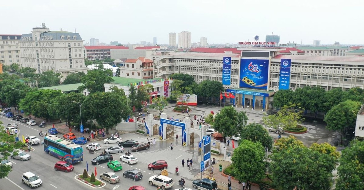 1 đại học vùng vừa đạt doanh thu gần 800 tỷ đồng, sở hữu 51 Giáo sư, Phó Giáo sư, 251 Tiến sĩ, hướng tới mục tiêu vào top 500 trường hàng đầu châu Á