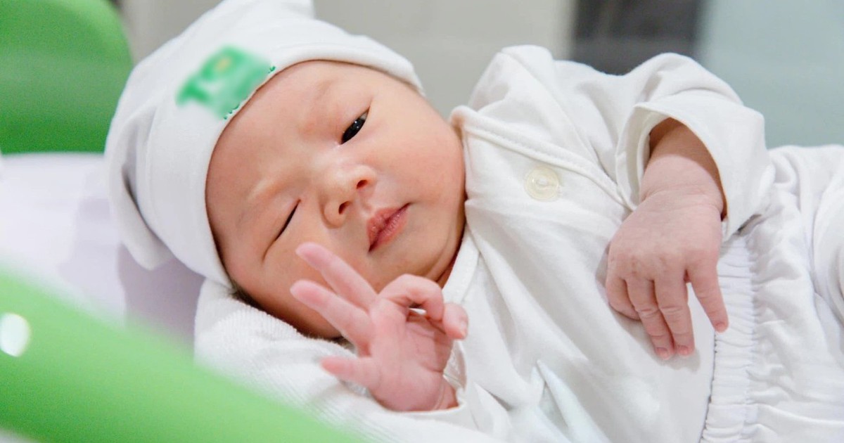 Đề xuất miễn, giảm học phí cho gia đình sinh 2 con gái
