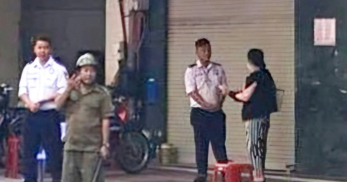 Nhiều người ‘đứng ngồi không yên’ vì tiệm vàng bất ngờ đóng cửa