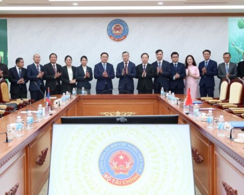 Bộ trưởng Ngô Văn Tuấn tiếp Bộ trưởng Bộ Nông nghiệp và Môi trường Lào Linkham Douangsavanh
