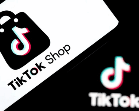 Chưa từng có: TikTok Shop mở dịch vụ ‘làm hộ người bán’ từ A-Z, thu 263 triệu đồng, ăn 20% hoa hồng/đơn, toan tính ‘cấm lái’ hàng trăm nghìn gian hàng