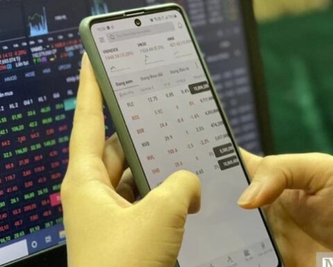 Xử phạt 2 doanh nghiệp vi phạm công bố thông tin