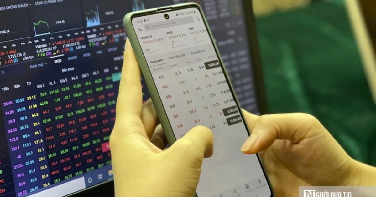 Xử phạt 2 doanh nghiệp vi phạm công bố thông tin