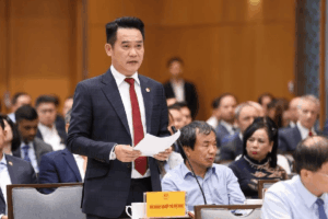 Gặp Thủ tướng, ông Đặng Hồng Anh kiến nghị rà soát chính sách tiền thuê đất khi nhiều nơi tăng đột biến tới 35 lần
