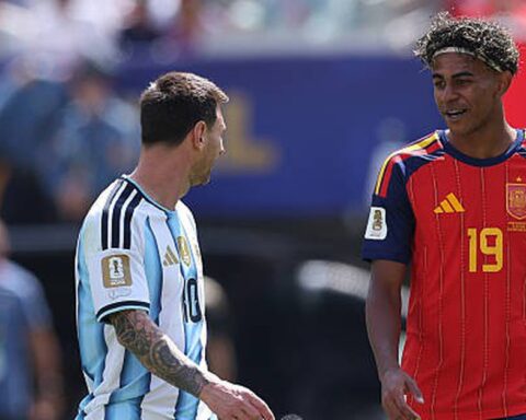 Diễn biến Tây Ban Nha vs Argentina chung kết World Cup: Tây Ban Nha tạo sức ép liên tục