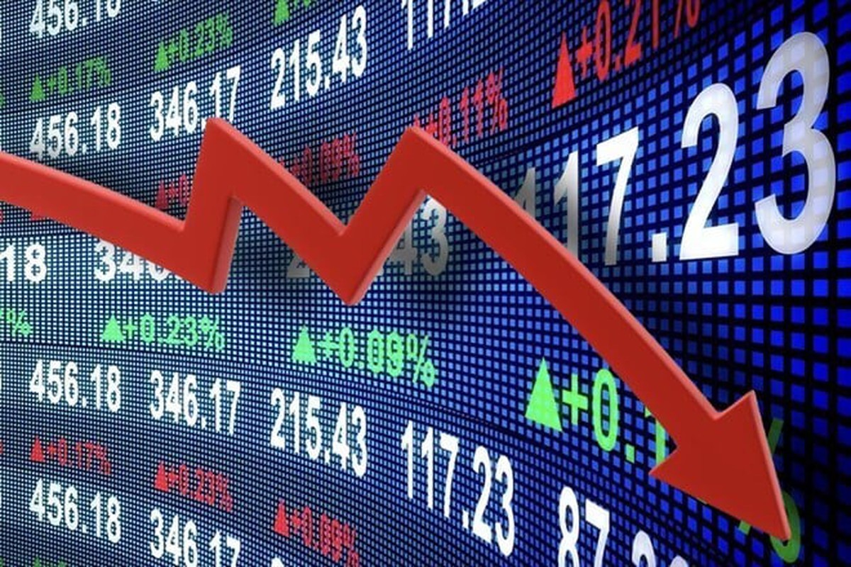 VN-Index ‘bốc hơi’ gần 44 điểm