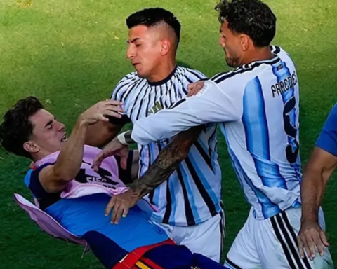 Nóng: FIFA vào cuộc điều tra Argentina vì màn hỗn chiến với cầu thủ Tây Ban Nha, công bố video hiếm tiết lộ điều châm ngòi cuộc ẩu đả