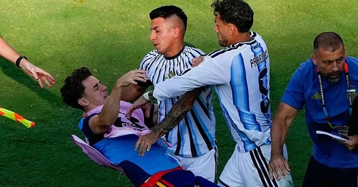 Nóng: FIFA vào cuộc điều tra Argentina vì màn hỗn chiến với cầu thủ Tây Ban Nha, công bố video hiếm tiết lộ điều châm ngòi cuộc ẩu đả