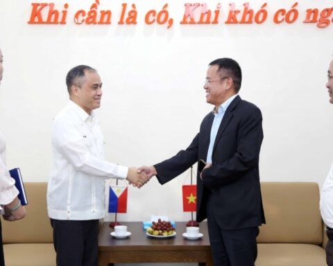 Philippines cảm ơn Việt Nam hỗ trợ kịp thời 2.000 tấn gạo dự trữ quốc gia