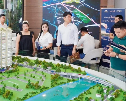 Lãi suất tăng khiến người mua bất động sản thận trọng