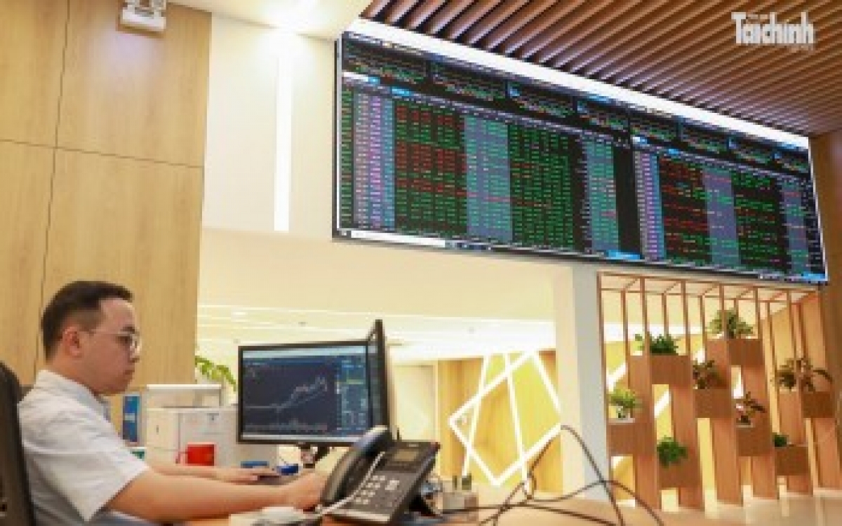 Chứng khoán ngày 20/7: Áp lực bán áp đảo, VN-Index đánh mất mốc 1.750 điểm