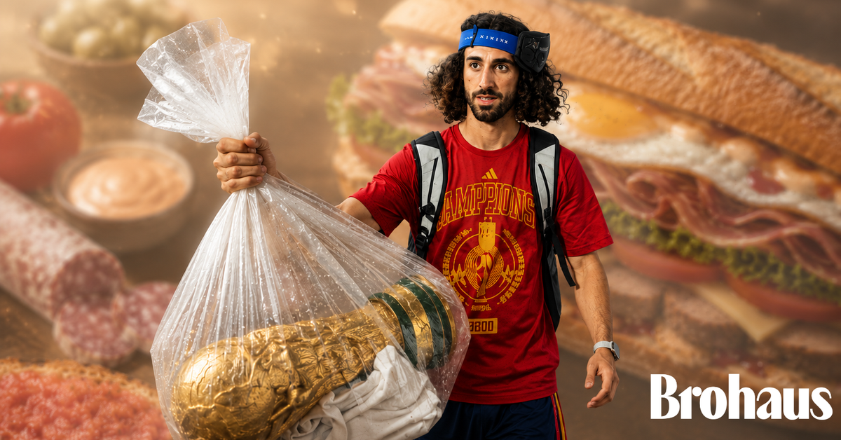 “Hiện tượng lạ” Marc Cucurella: Lạ đời từ mê túi ni lông cho đến gu ăn uống chẳng giống ai!