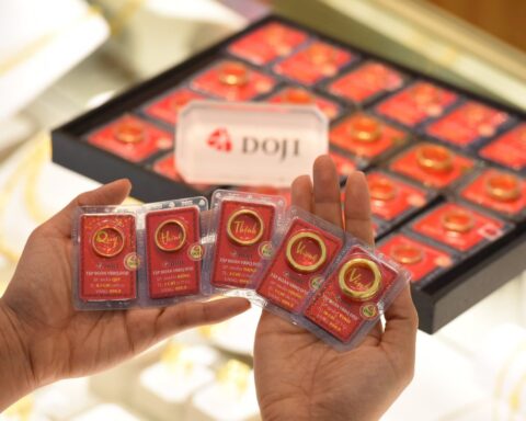 Bất ngờ: DOJI bán vàng thấp hơn giá niêm yết