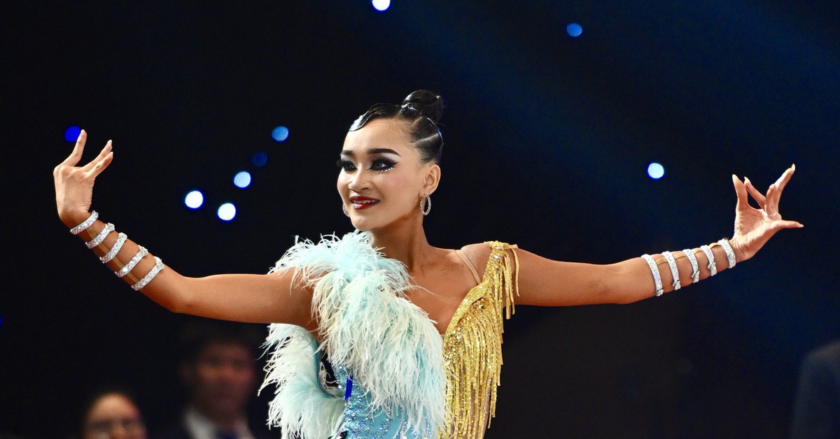 “Bông hồng thép” Nguyễn Hoàng Ngọc – học trò của Khánh Thi được Liên đoàn Dancesport thế giới vinh danh