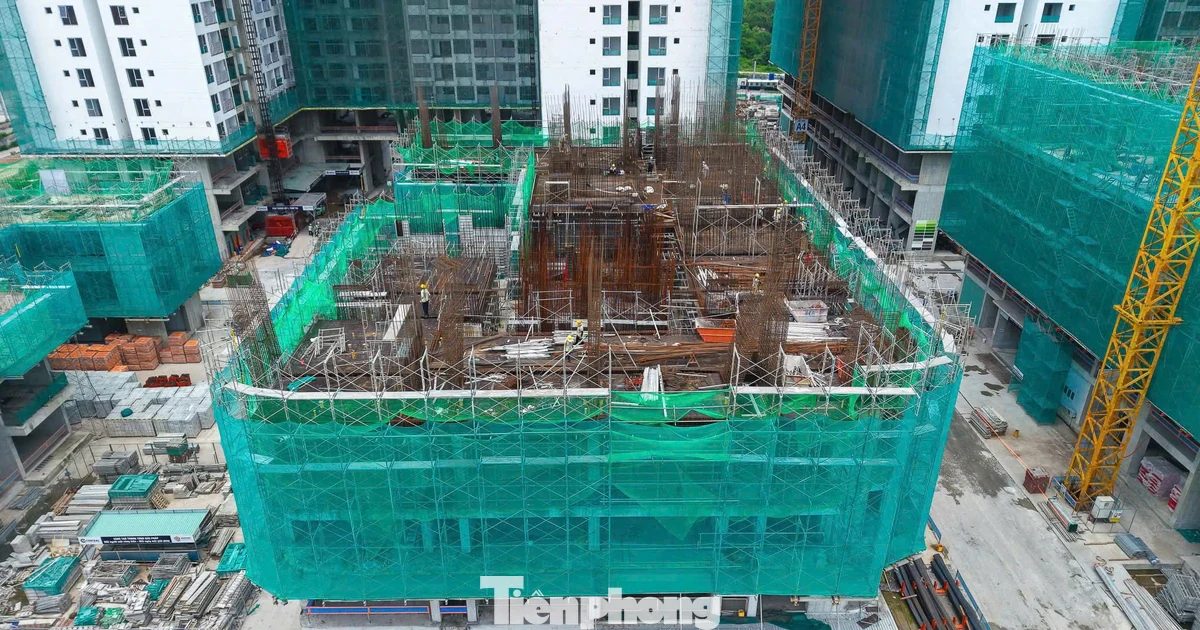 BĐS nhận tiền cọc trước khi đủ pháp lý: Đẩy rủi ro về phía khách hàng?