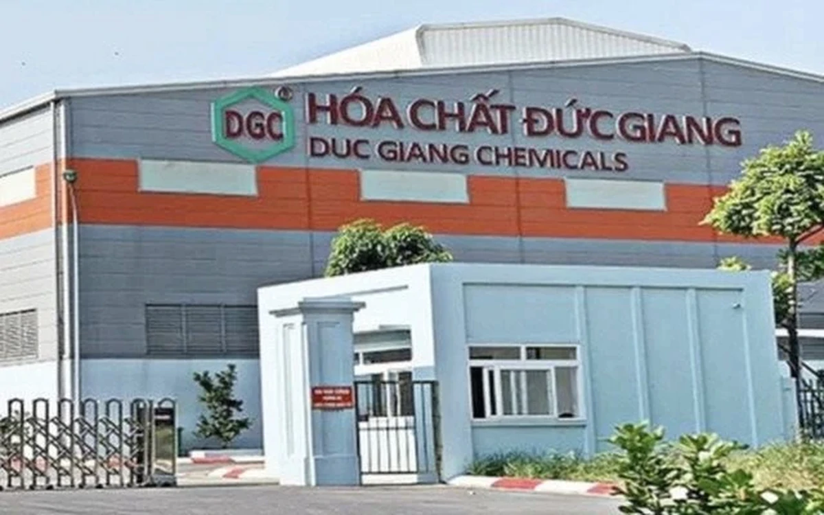 Khởi tố Tổng Giám đốc Công ty CP Tập đoàn hóa chất Đức Giang