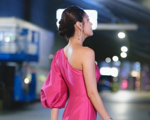 Hoa hậu 38 tuổi trả lại siêu xe, rời biệt thự 3.000m2 sau khi chia tay đại gia nghìn tỷ