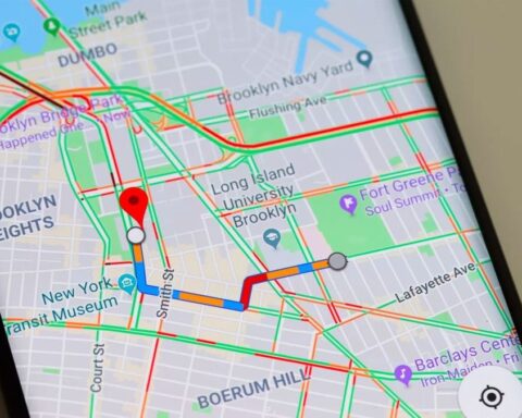 Vì sao Google Maps có thể cập nhật chính xác từng đoạn đường đang ùn tắc?