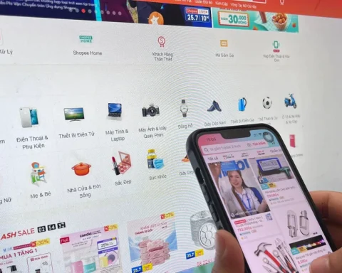 Khi kẻ gian biết rõ bạn là ai: Mặt trái đáng sợ của mua sắm online
