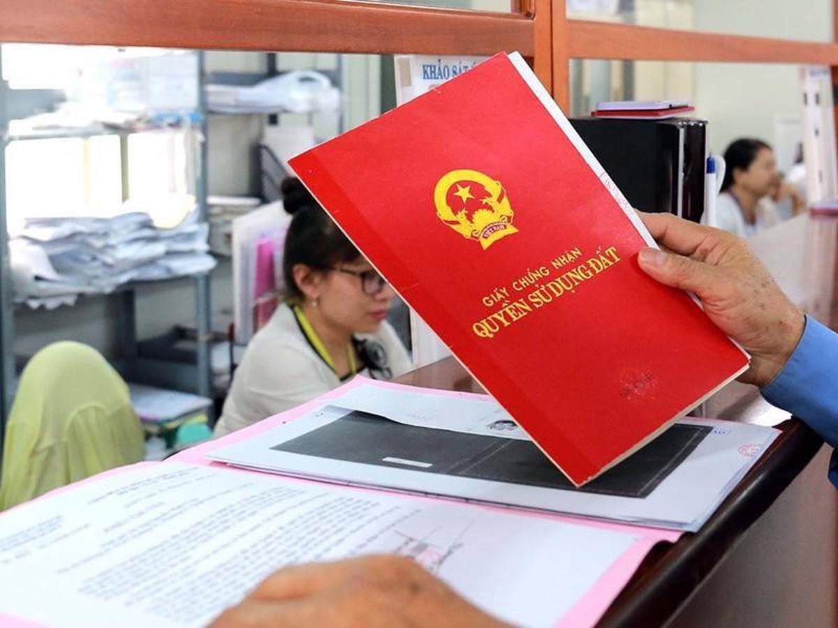 Đề xuất cho phép bán bất động sản đang thế chấp ngân hàng