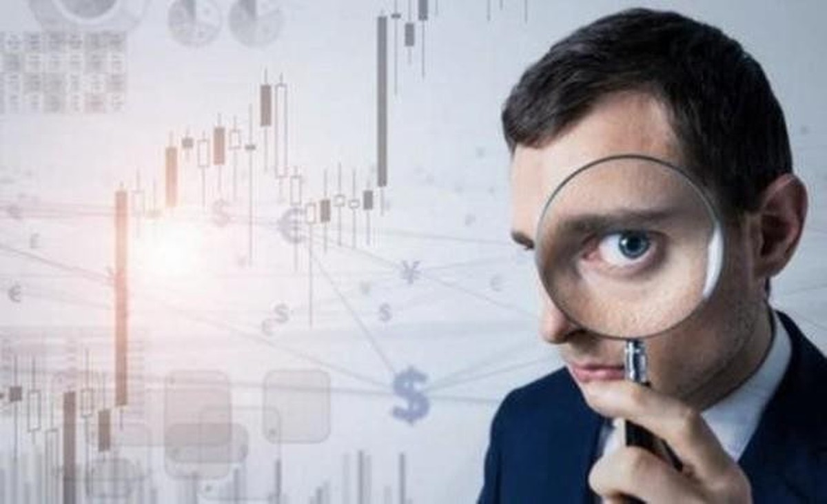 VN-Index có thể còn nhịp “rũ bỏ” trước khi hướng lên 1.800 điểm, nhiều cổ phiếu về vùng định giá hiếm thấy với P/E chỉ 4-8 lần