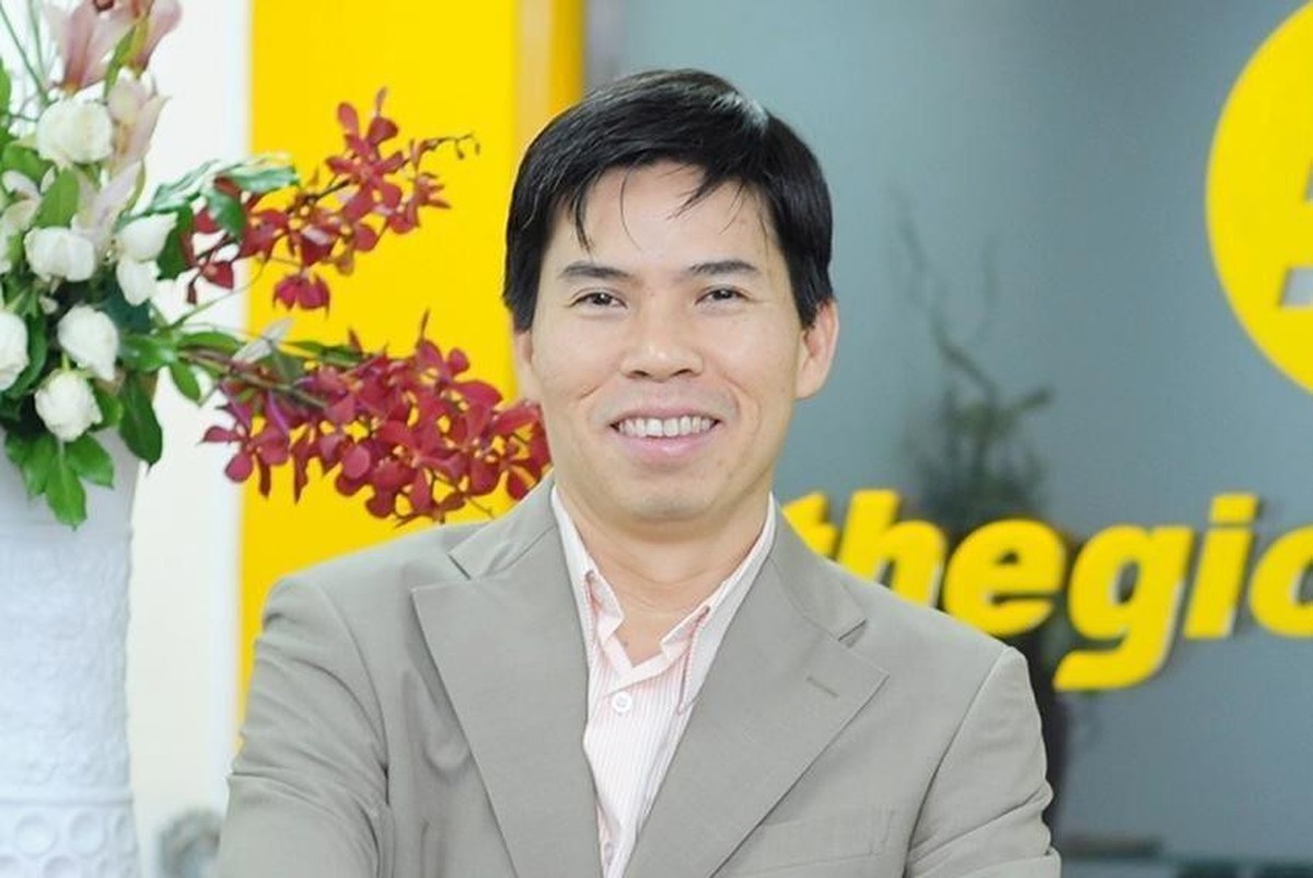 Ông Nguyễn Đức Tài đăng ký mua cổ phiếu MWG