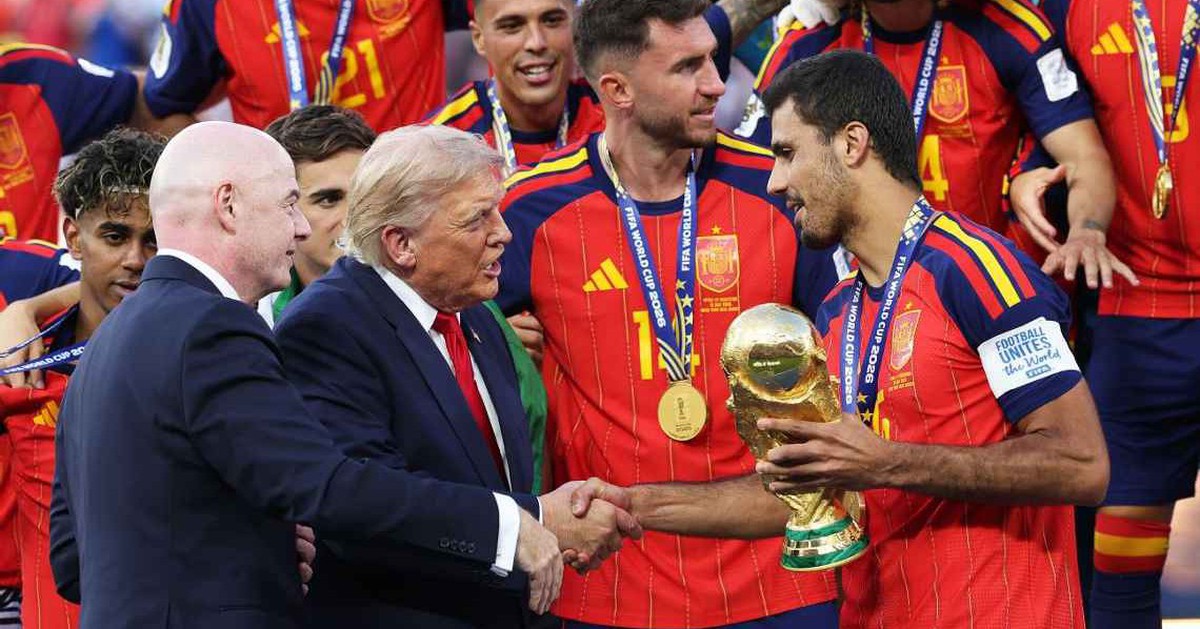 UEFA dọa tẩy chay World Cup